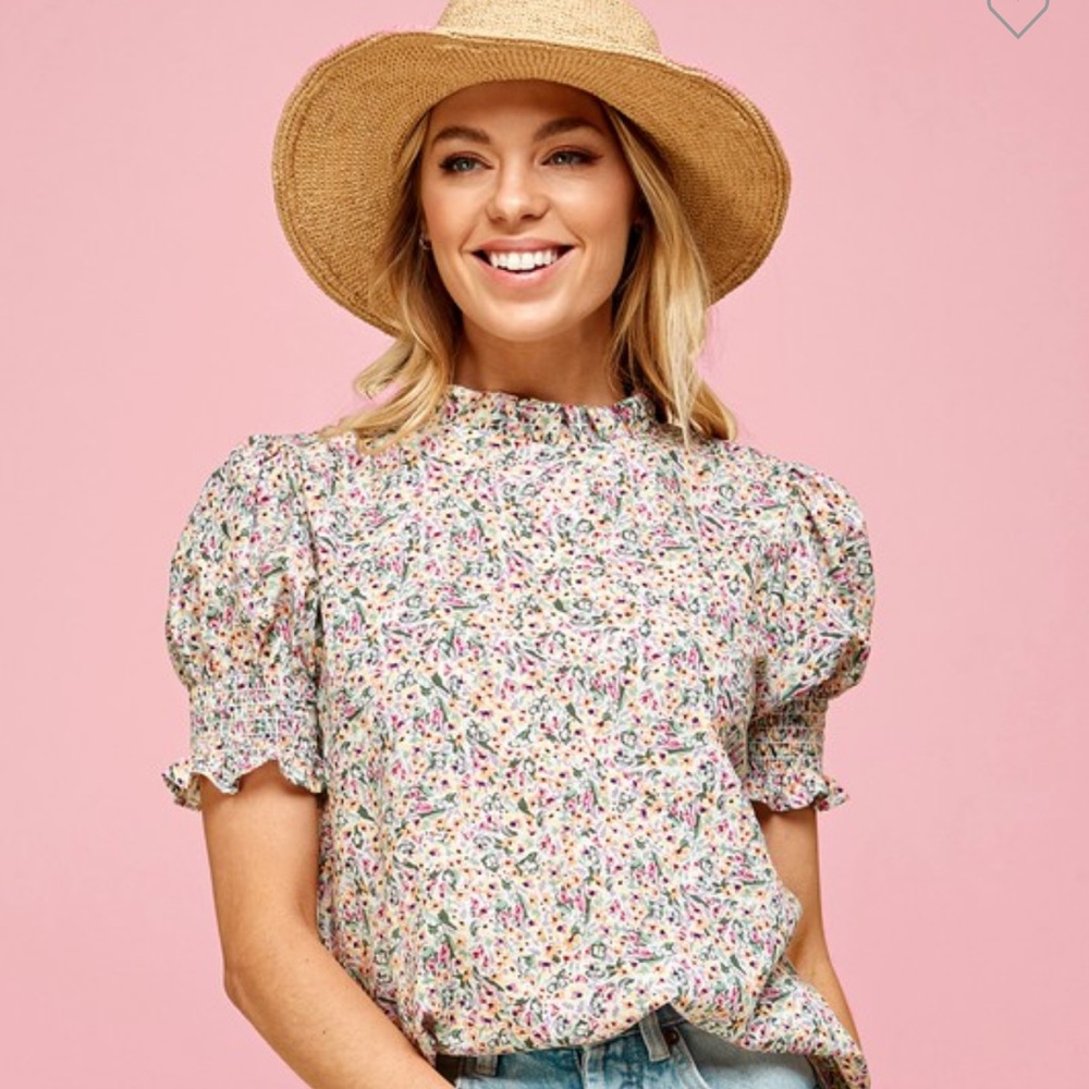 Puff Sleeve Floral Top